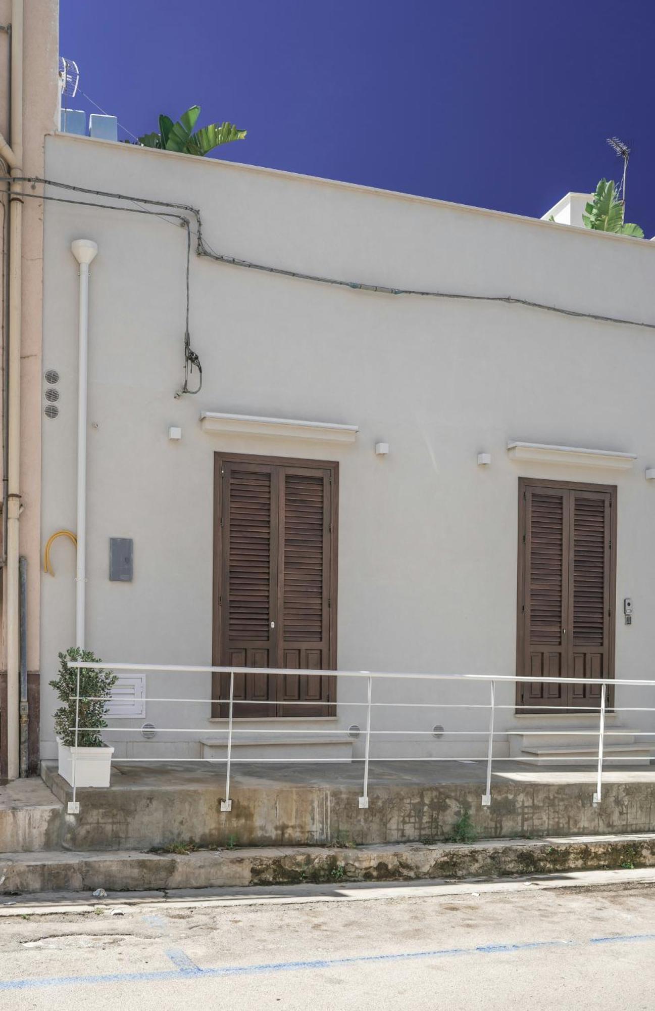 Casa Azzurra Rooms E Apartment Terrasini Buitenkant foto
