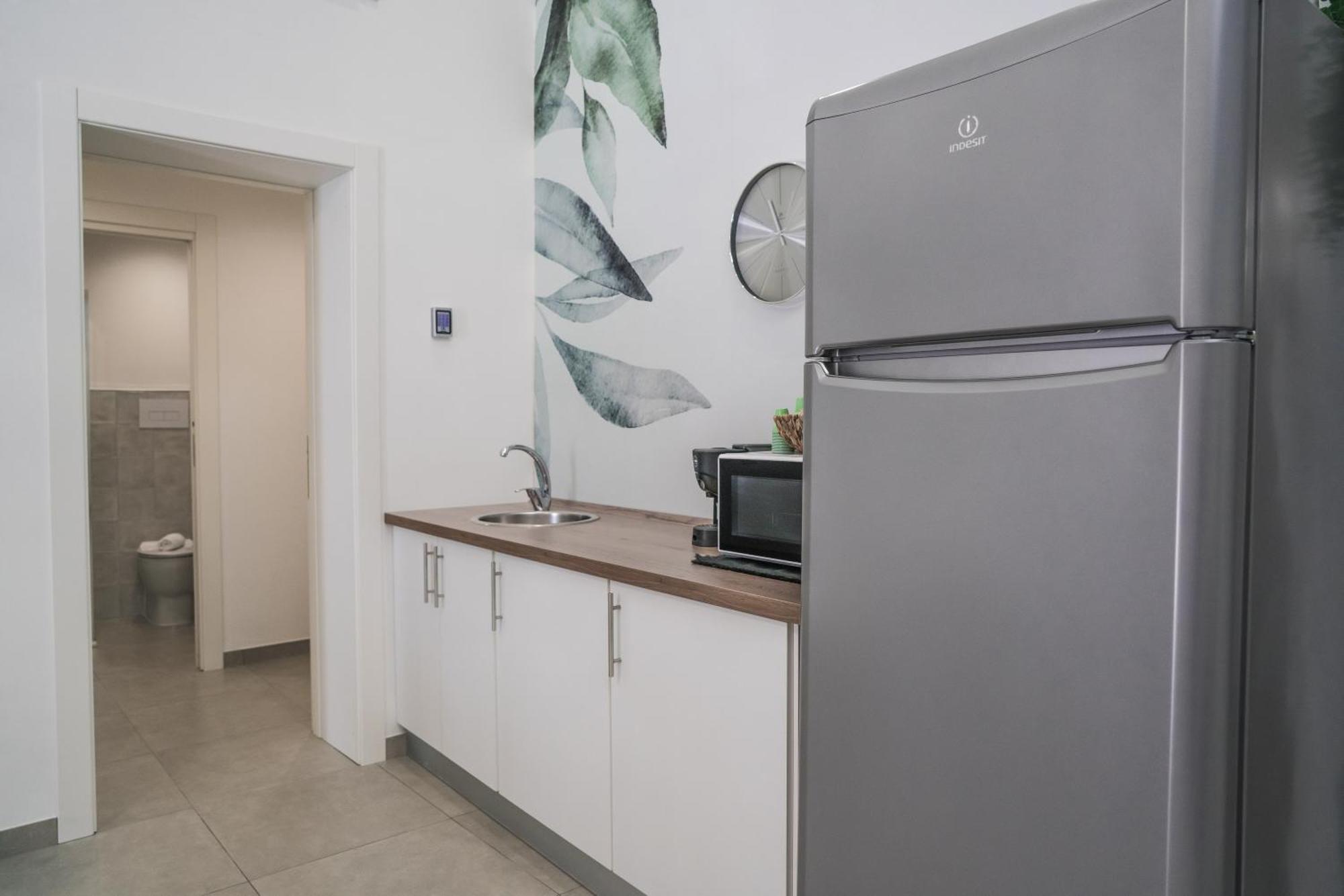 Casa Azzurra Rooms E Apartment Terrasini Buitenkant foto