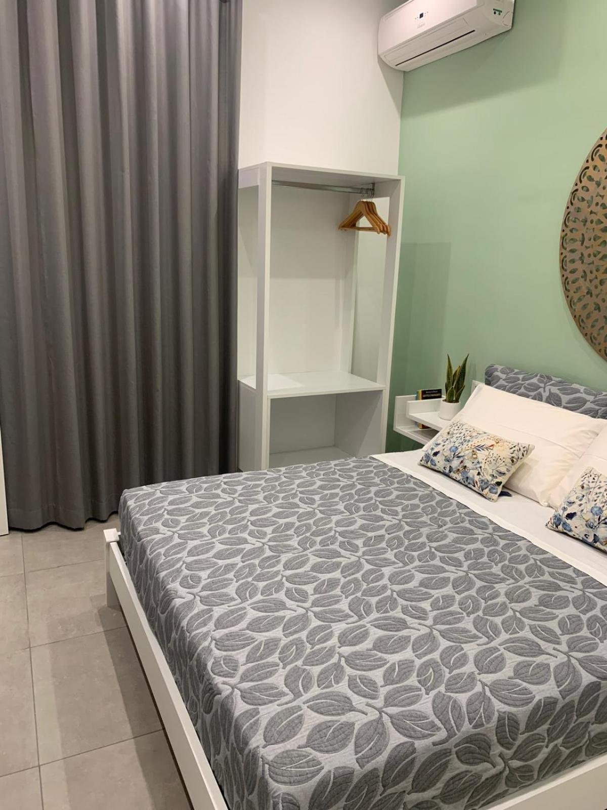 Casa Azzurra Rooms E Apartment Terrasini Buitenkant foto